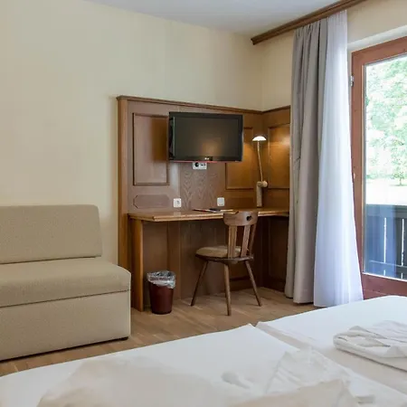 Moser's 3* Maurach (Achensee)