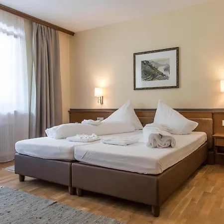 Moser's 3* Maurach (Achensee)